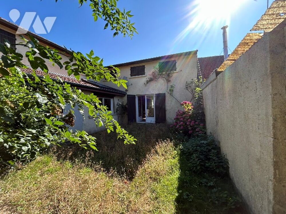 Vente Maison Charmante maison de village avec beau jardin sur 1165m² Guerbigny