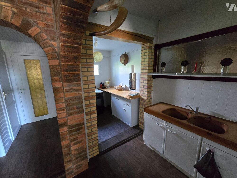 Maison à Vendre à Réalcamp (76340) en Seine-Maritime (76) Nous vous présentons une maison d'...
