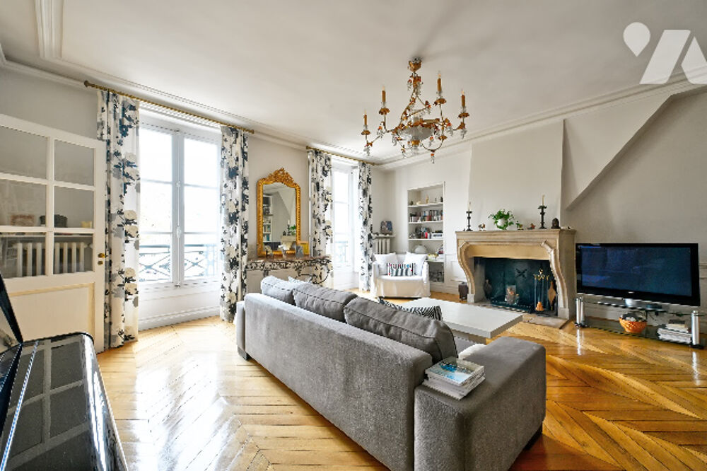 Vente Appartement Versailles av. de Saint-Cloud, 162 m², lumineux, 4 ch possibles, charme ancien, proche marché. Versailles
