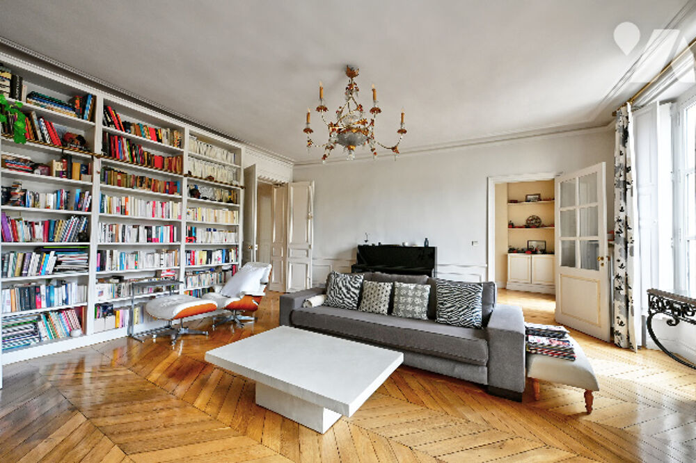 Vente Appartement Versailles av. de Saint-Cloud, 162 m², lumineux, 4 ch possibles, charme ancien, proche marché. Versailles