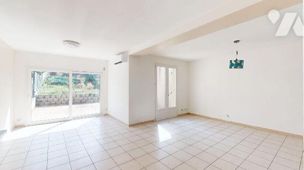 Vente Maison Maison mitoyenne T5 avec jardin, terrasse et garage – Brens Brens
