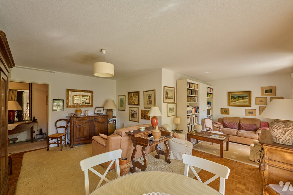 Vente Appartement Verrières le buisson- Apt familial - 84m2 - 3 Chambres - 2 sdb - grand balcon, cave et parking. Verrières-le-buisson