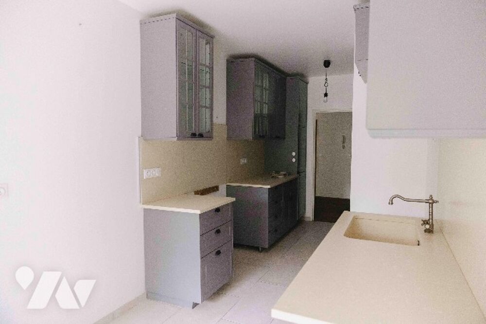 Vente Appartement Au 2ème étage d'une résidence de standing en lisière de forêt, appartement entièrement rénové. Ville-d'avray