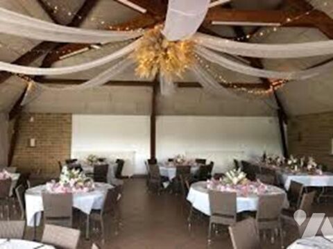 Auberge &eacute;v&eacute;nementielle avec h&eacute;bergement et maison d'habitation attenante, situ&eacute;e &agrave; 30 km de Nantes. 623400 44390 Touches