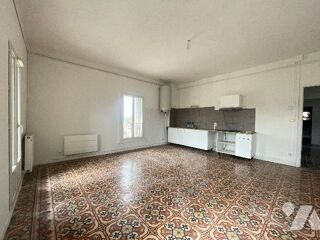  Immeuble à vendre 