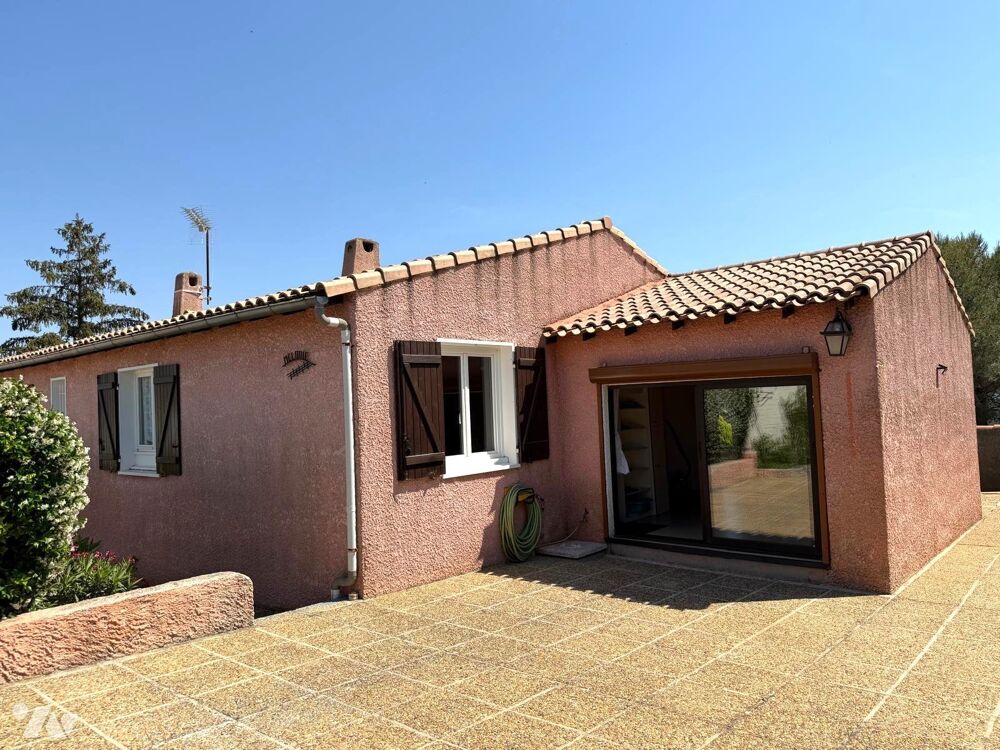 Vente Maison Maison de plain-pied d'environ 100 m² sur un terrain plat d'environ 600 m² Carnoux-en-provence