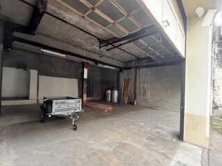  Parking / Garage  vendre 