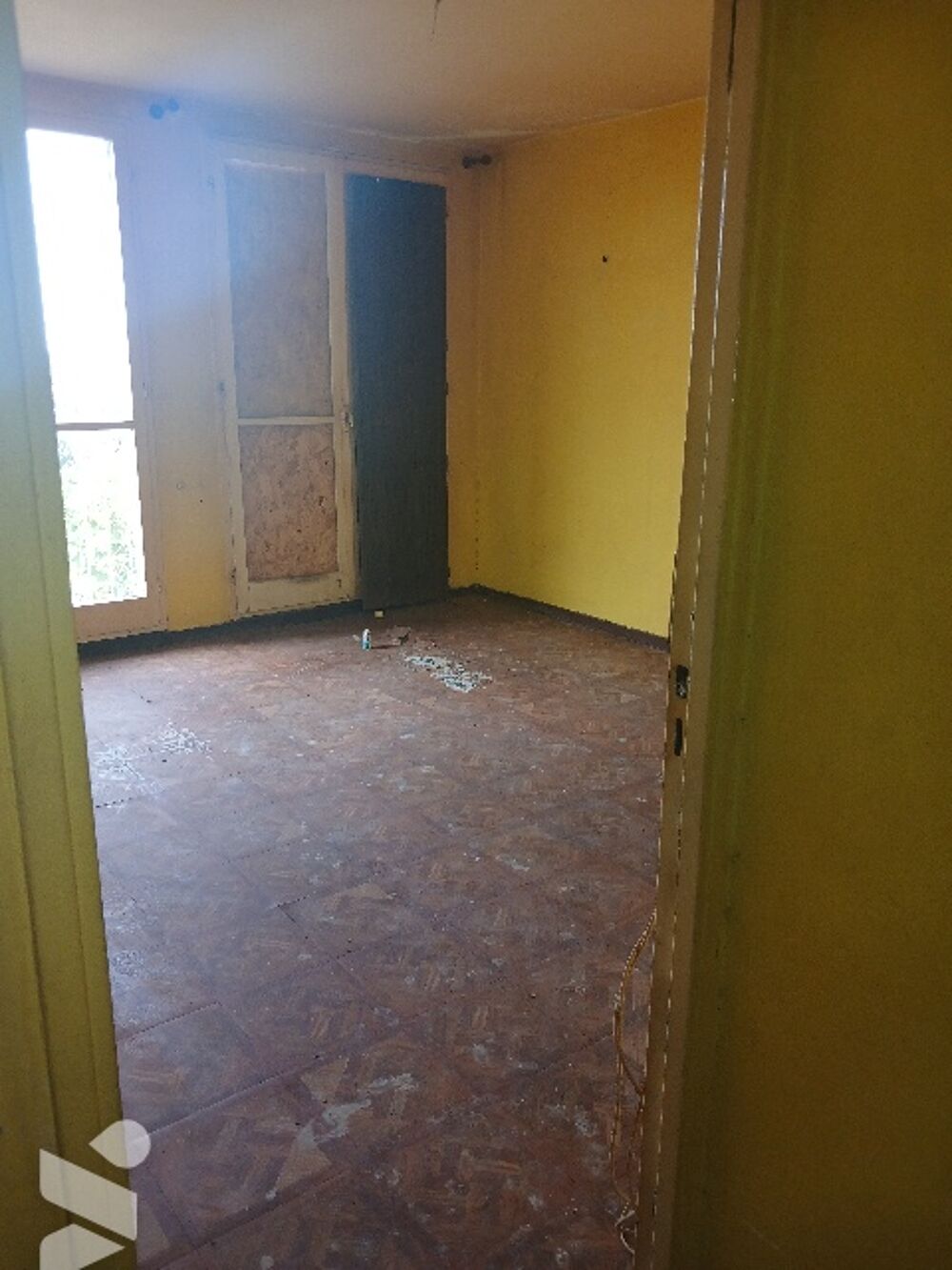 Vente Appartement VENTE EN IMMO INTERACTIF  VERT BOCAGE 1 TYPE 4 AVENUE DE WERTHEIM  SALON DE PROVENCE Salon-de-provence