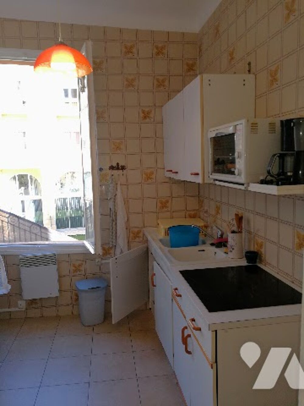 Vente Appartement AV PRIMEROSE, appartement 2 pièces au premier étage sans ascenseur. Nice