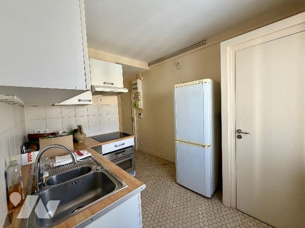 Vente Appartement PARIS 7  – PASSAGE LANDRIEU Duplex 2 pièces au dernier étage – À rénover – Lumineux - Calme Paris 7