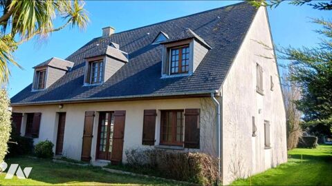   A quelques pas des commerces et du port de Barfleur Maison - 9 pi�ce(s) - 248 m�