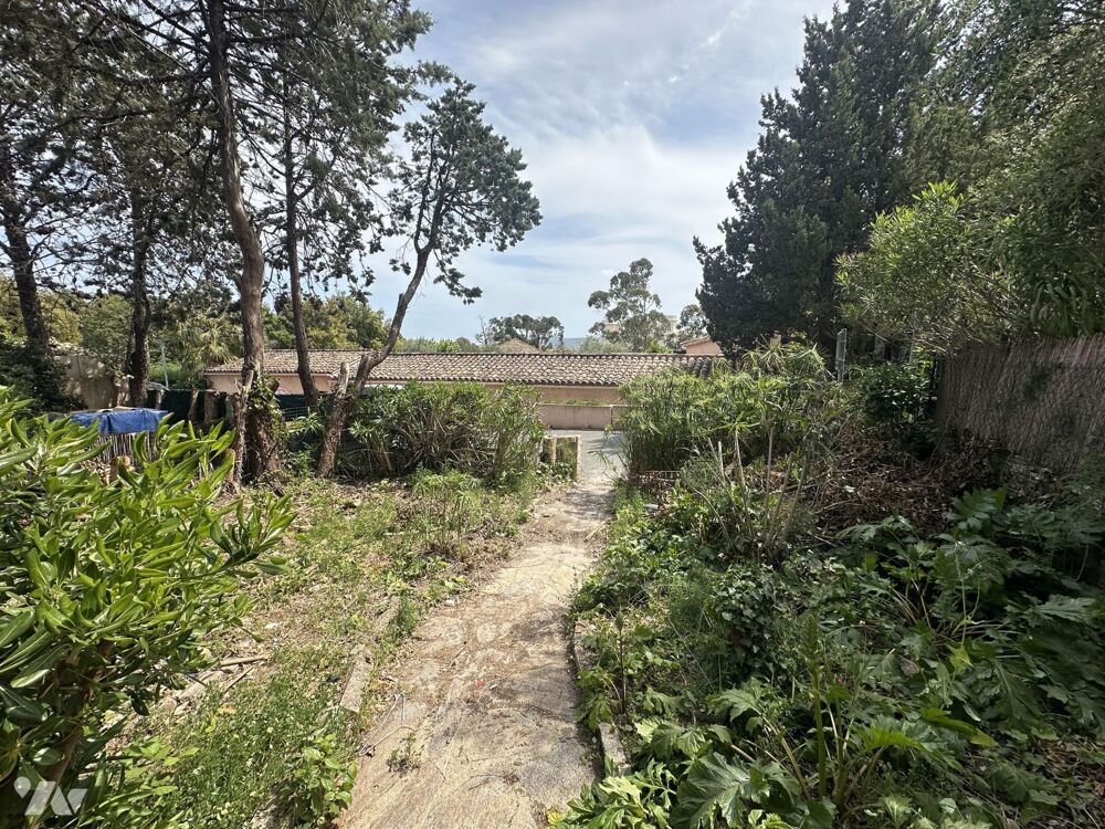 VENTE NOTARIALE INTERACTIVE - GRIMAUD (83310) LE CROS DENTASSI - PAVILLON T3 A RENOVER AVEC JARDIN