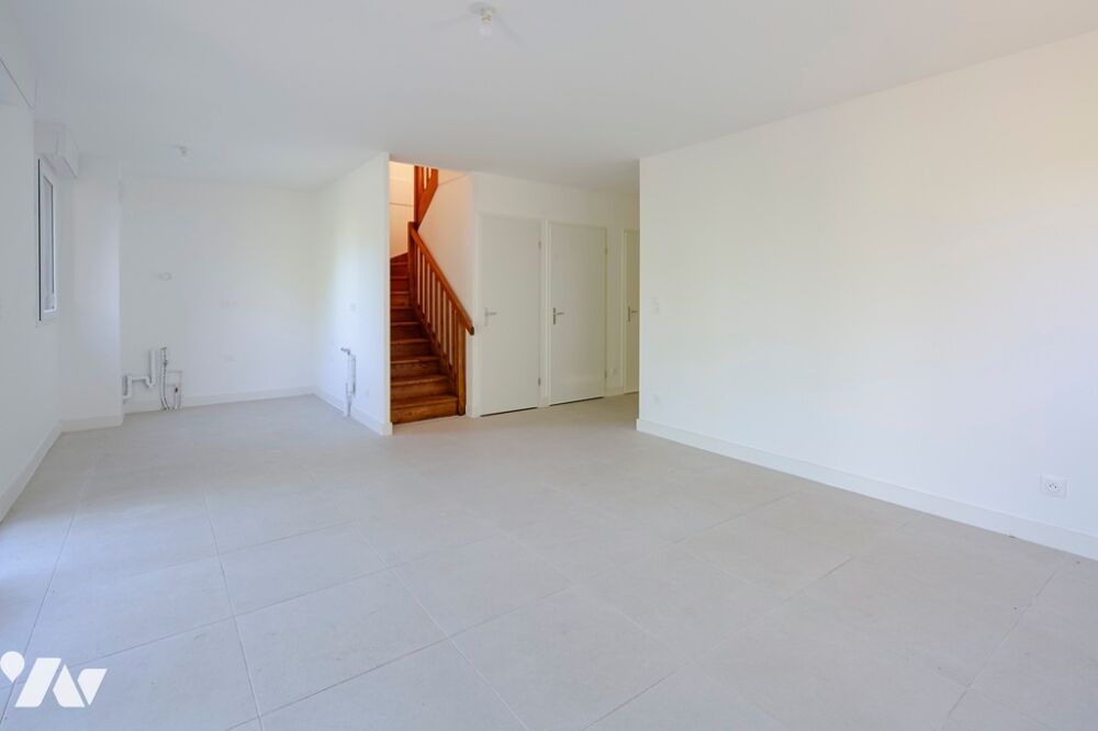 Vente Maison Belle maison neuve d'une surface de 94 m² habitables carrez avec jardin et deux places de parking Mérignac