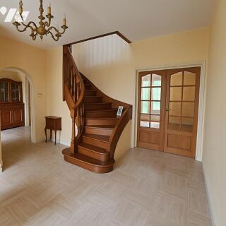  Maison � vendre 10 pi�ces 244 m�