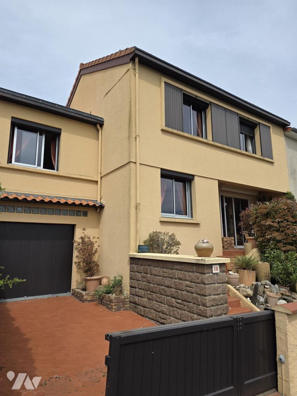 EXCLUSIVITE - BEAUPRÉAU  MAISON FAMILIALE 4 CHAMBRES
