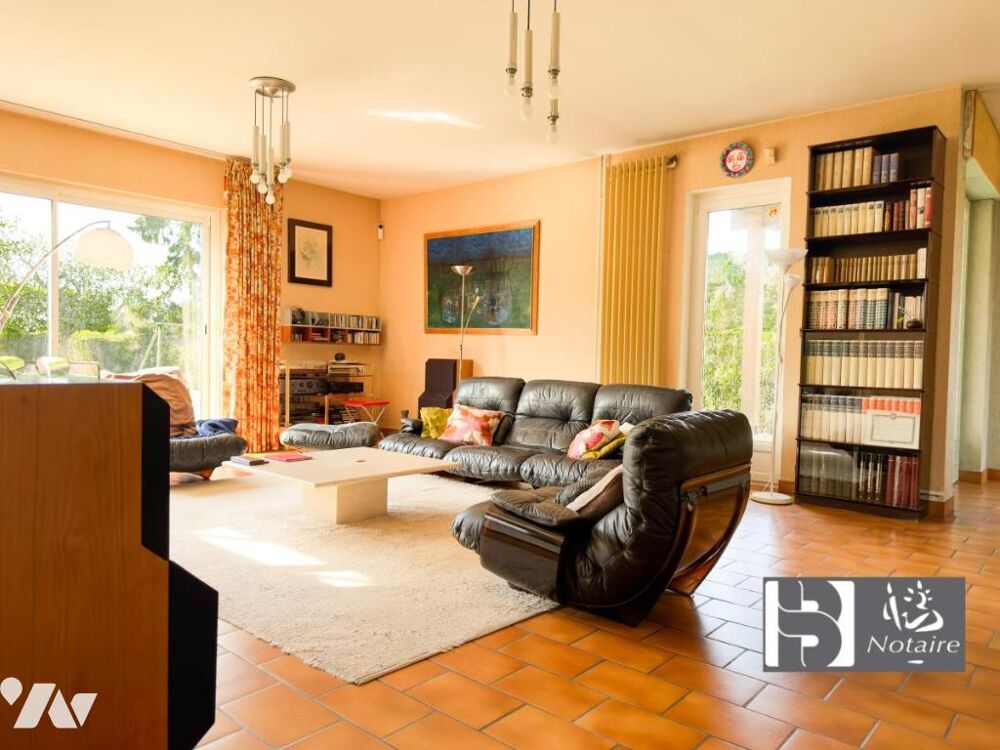 Maison darchitecte familiale  6 chambres  208 m²  Grand jardin  Sous-sol total