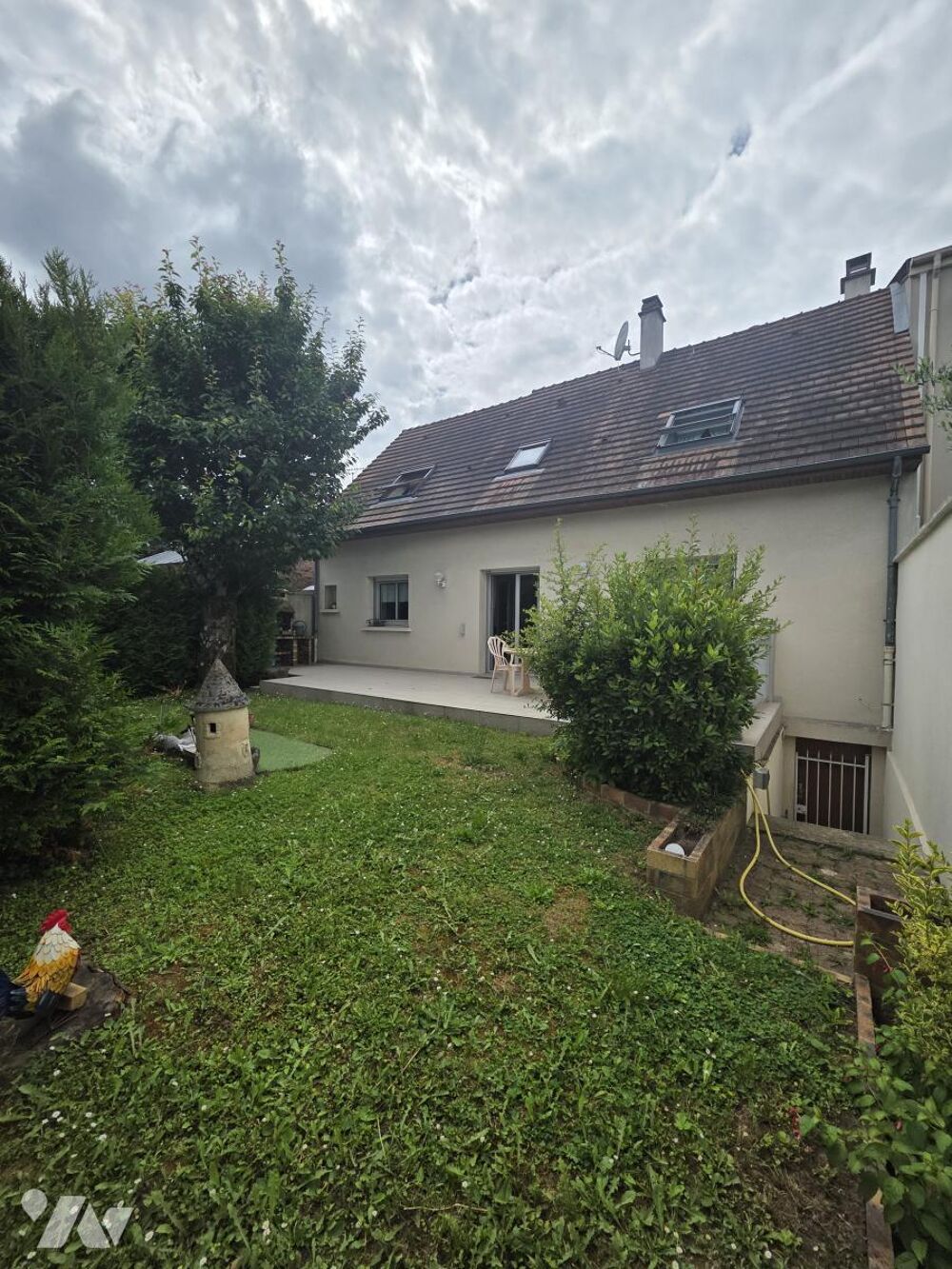 Vente Maison L'Hay les Roses - Maison avec sous-sol, comble aménagé et garages. Haÿ-les-roses