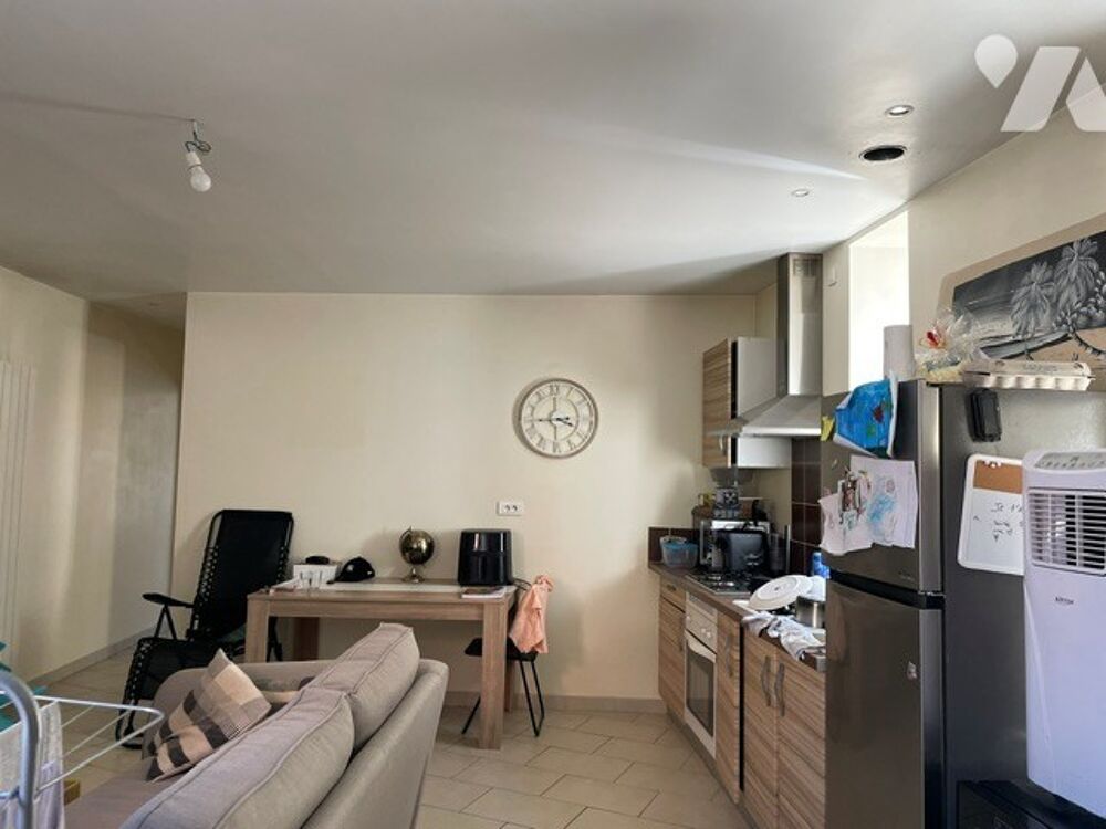 Vente Immeuble Immeuble R+2 en partie à rénover surface de plancher disponible en environ 300m2 Morières-lès-avignon