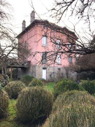  Maison à vendre 10 pièces 230 m²