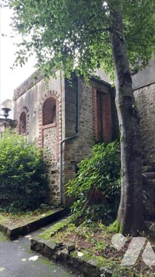  Maison � vendre 15 + pi�ces 430 m�