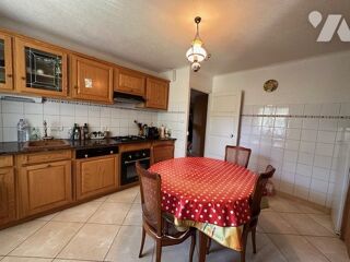  Maison  vendre 7 pices 180 m