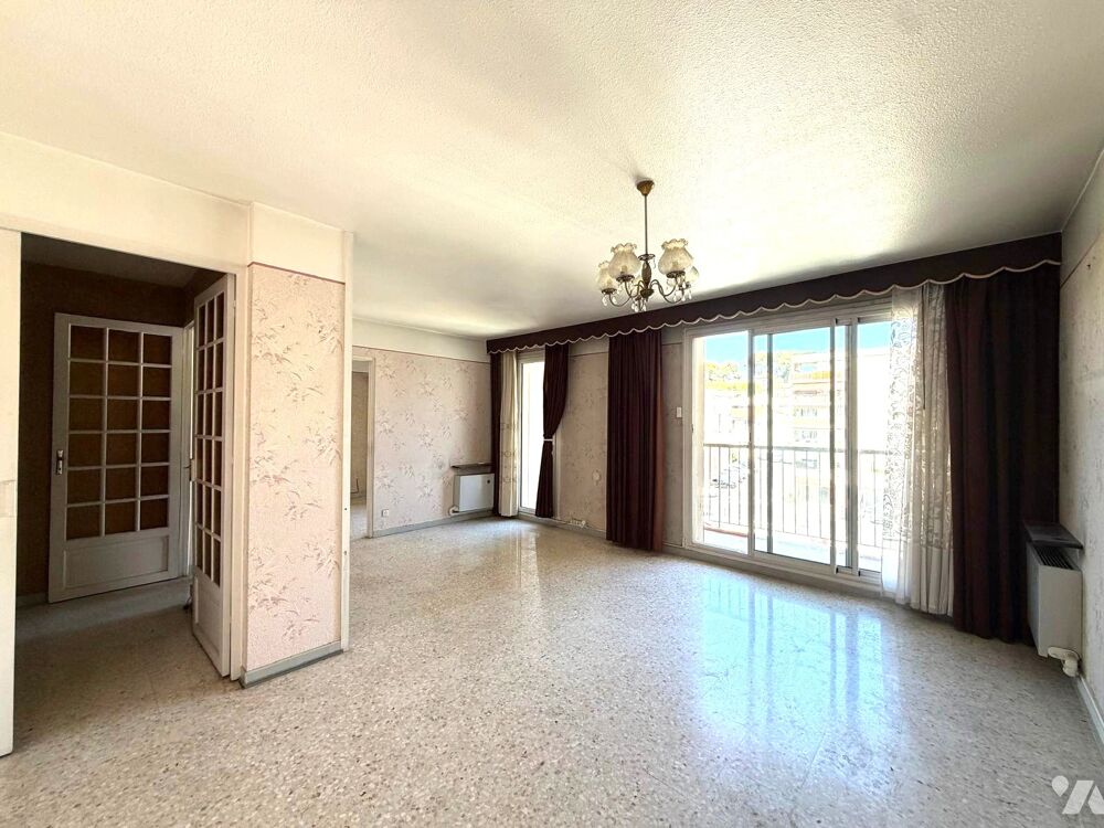 Vente Appartement Appartement T3 d'environ 71 m² avec deux balcons – Résidence sécurisée avec ascenseur Aubagne