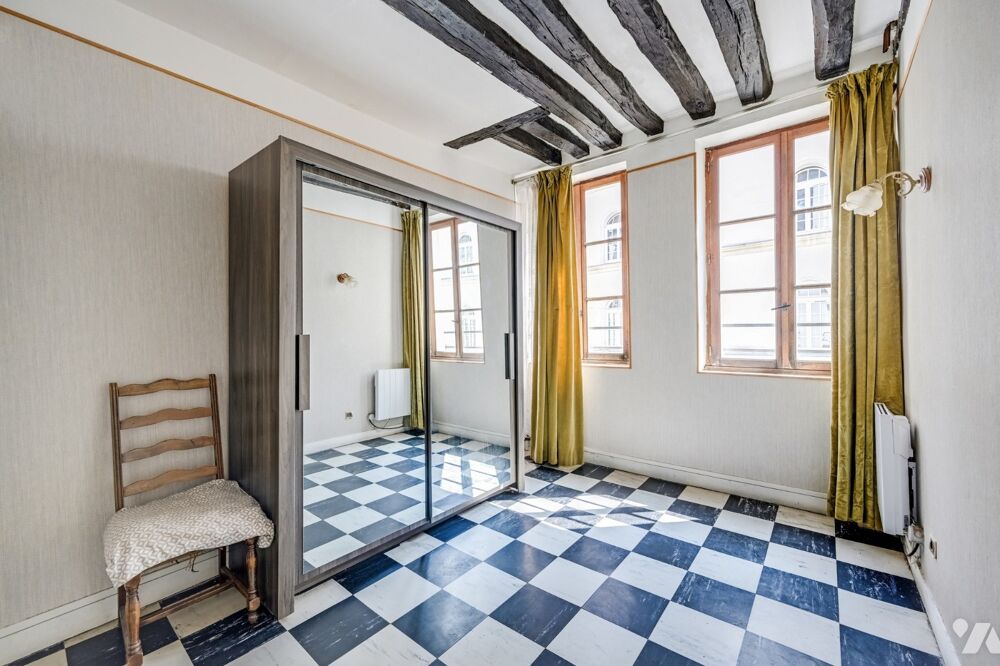 Vente Appartement Notaire vend en en immo@interactif un appartement de 66.88 m² à rénover rue Mouffetard - 75005 - Paris 5