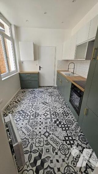  Maison  louer 5 pices 110 m
