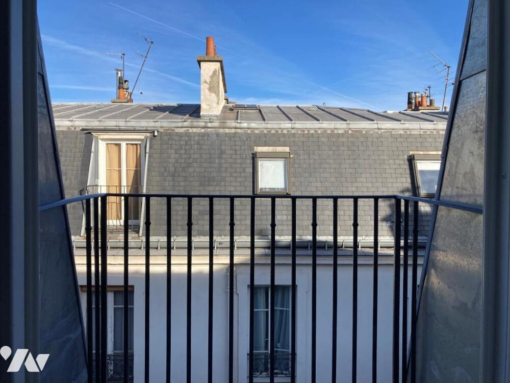 Vente Appartement 75004 - Canal Saint Martin / Rue de l'Arsenal - Chambre 8 m² - dernier étage sans ascenseur Paris 4