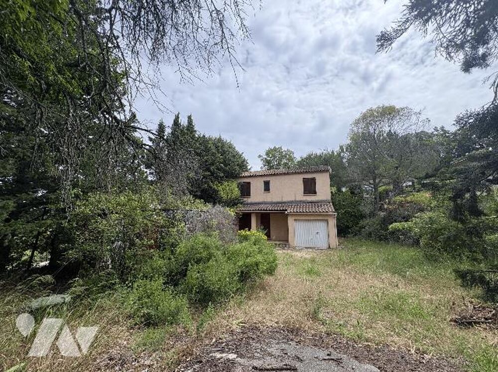 Vente Maison SUR 735M² DE TERRAIN VILLA 6 PIECES + GARAGE ET DEPENDANCES Rognes