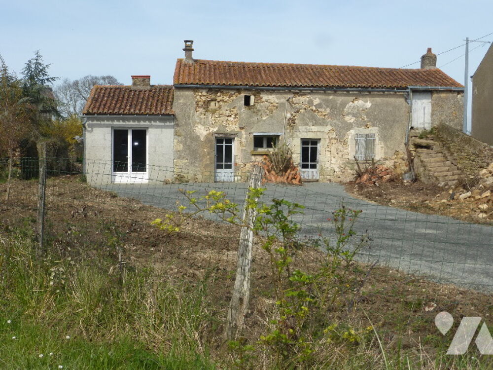 Vente Maison Fermette  rnover, 72 m + dpendance attenante 37m + grenier, four  pain, puits, terrain . Plaine-et-valles