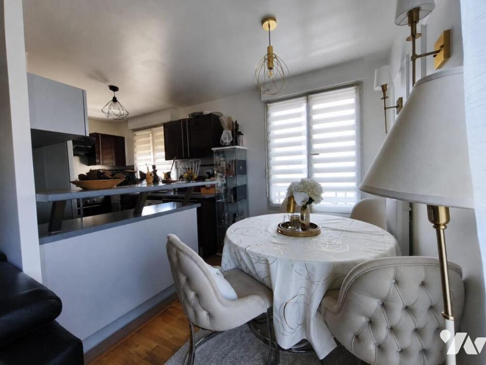 Appartement lumineux et chaleureux, niché au coeur dune résidence calme et agréable.
