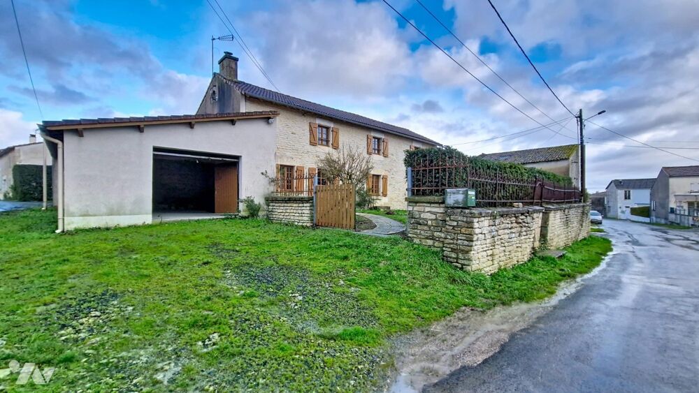 Vente Maison Maison à vendre Saint-Martin-de-Bernegoue Saint-martin-de-bernegoue