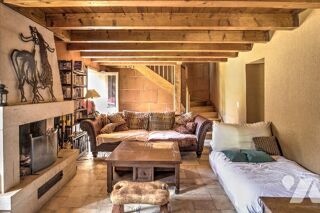 Vente Maison AUTHENTICITE et ESPACE pour cette charmante maison en pierre et bois située à CLARAFOND, Clarafond-arcine
