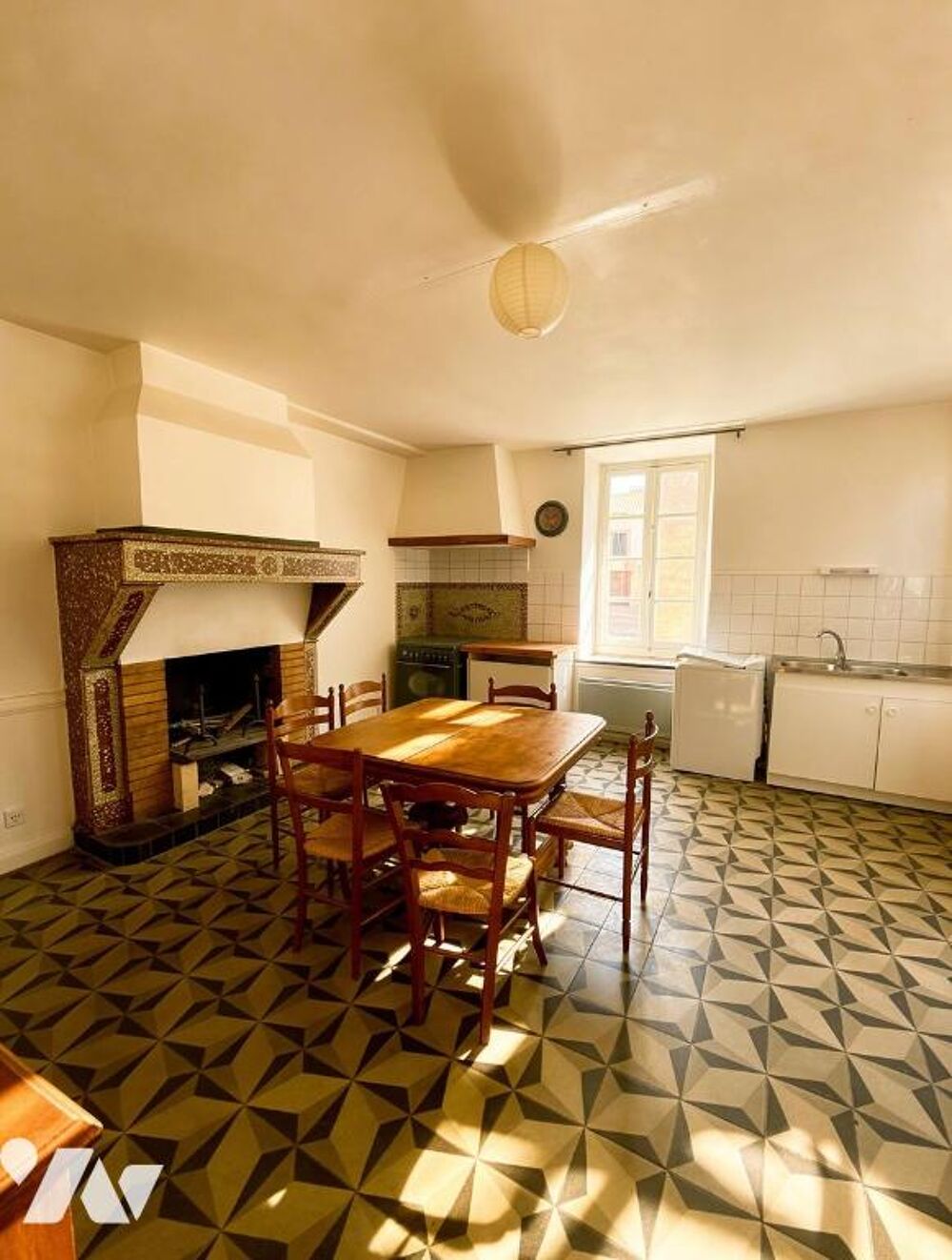 Vente Maison Maison à Saint-Couat-d'Aude de 148.37 m² avec terrasse comprenant sept pièces dont quatre chambres. Saint-couat-d'aude