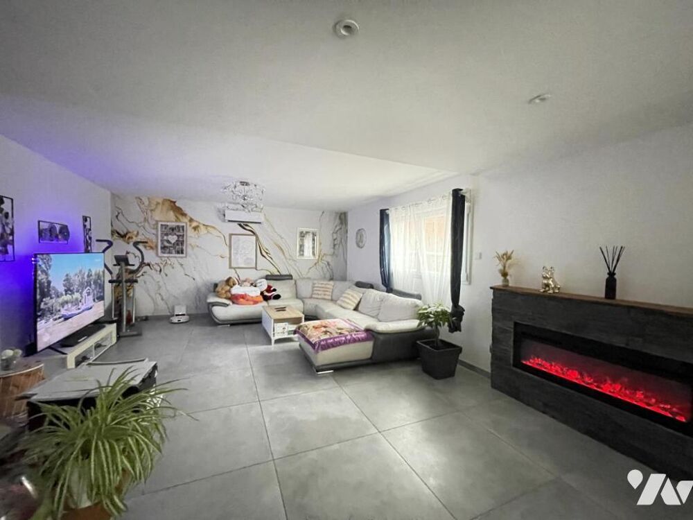 Vente Maison MAISON DE PLAIN PIED T4 d'environ 138m² Lézignan-la-cèbe