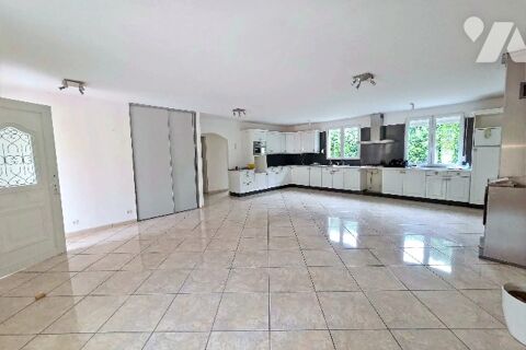   Au calme, dans un secteur résidentiel Maison - 6 pièce(s) - 124 m²
