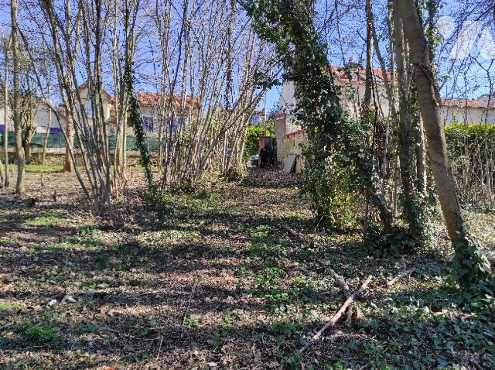 Vente Terrain A CACHAN (94230), 28 bis, rue des Vignes, un terrain à bâtir de 633 m². Cachan