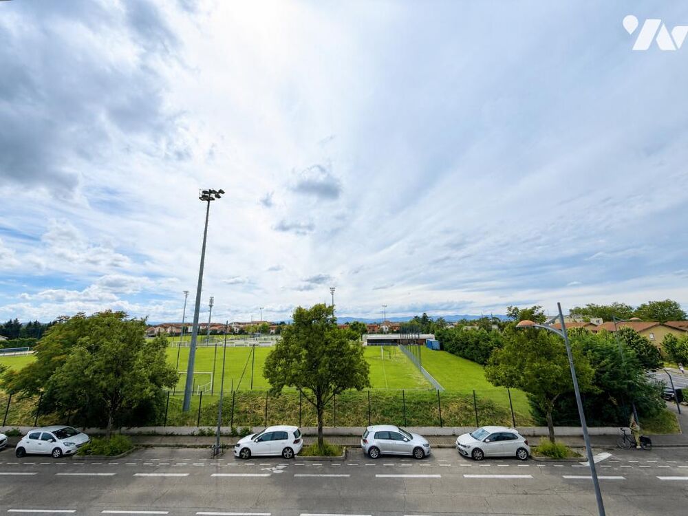 Vente Maison MAISON JUMELÉE AVEC TERRASSE ET GARAGE – MIONS CENTRE Mions