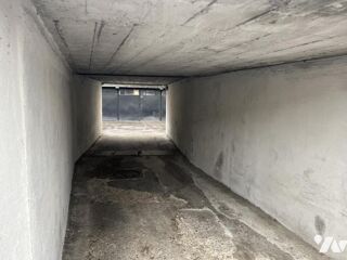  Parking / Garage à vendre 