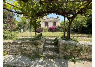  Terrain � vendre  Antibes