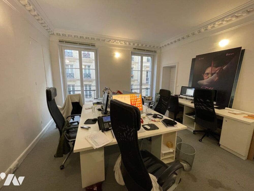 Appartement 6 pièces 139 m² · à Paris 10 · 139 m² · 1 040 000 €