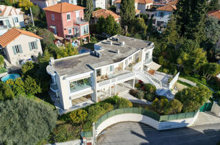  Maison � vendre 8 pi�ces 235 m�