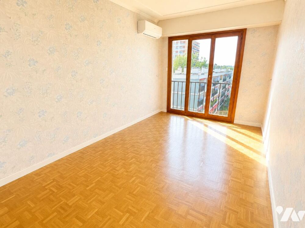 Vente Appartement VENTE EN IMMO-INTERACTIF - TYPE 3 + BOX GARAGE + CAVE - VAL D'AZUR (13) Première offre : 140.000 € Marseille 13