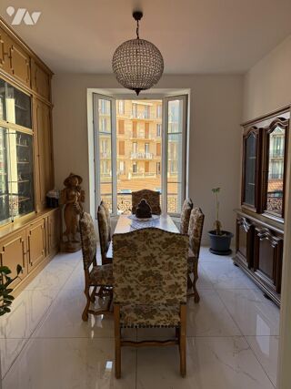  Appartement � vendre 5 pi�ces 122 m�