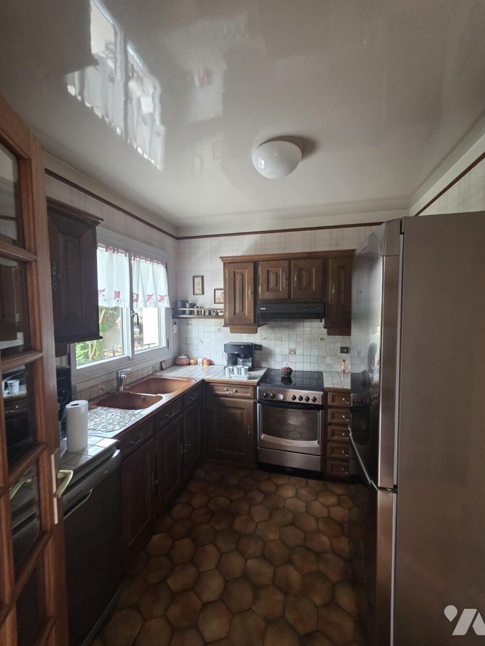 Vente Maison L'Hay les Roses - Maison avec sous-sol, comble aménagé et garages. Haÿ-les-roses