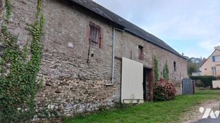   Une grange d'environ 110 m² au sol sur un petit terrain d'une surface cadastrale de 277 m² Vast