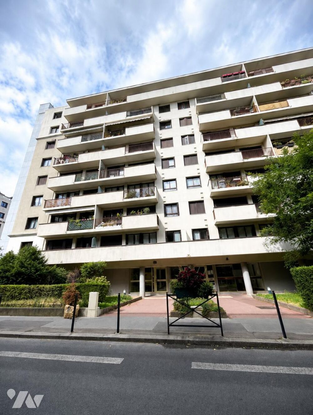 Bois-Colombes - Quartier Les Vallées - Résidence de Standing - T4 + balcon + Parking en s/s