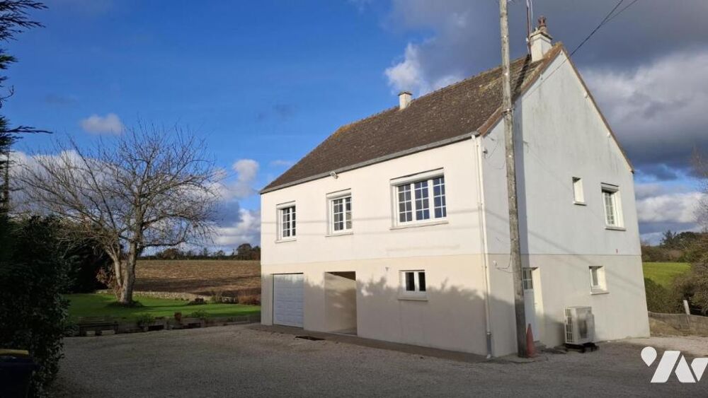 Pavillon sur sous-sol complet; en bon état.