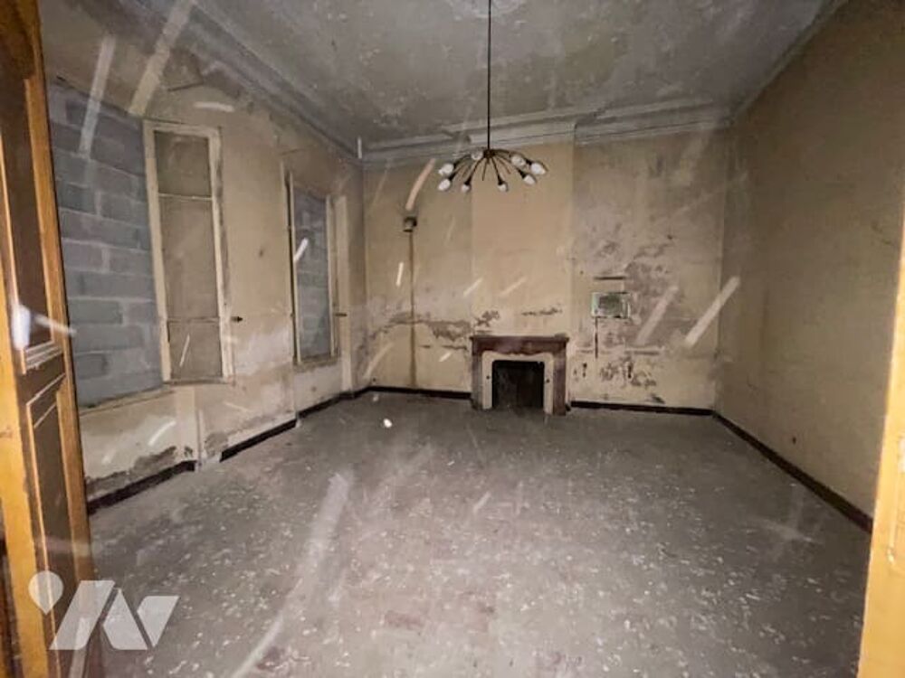 Vente Maison UNE MAISON DE MAÎTRE + DEUX MAISONS DE VILLE + MAGNANERIE SUR 1481 M² DE TERRAIN Seyne-sur-mer